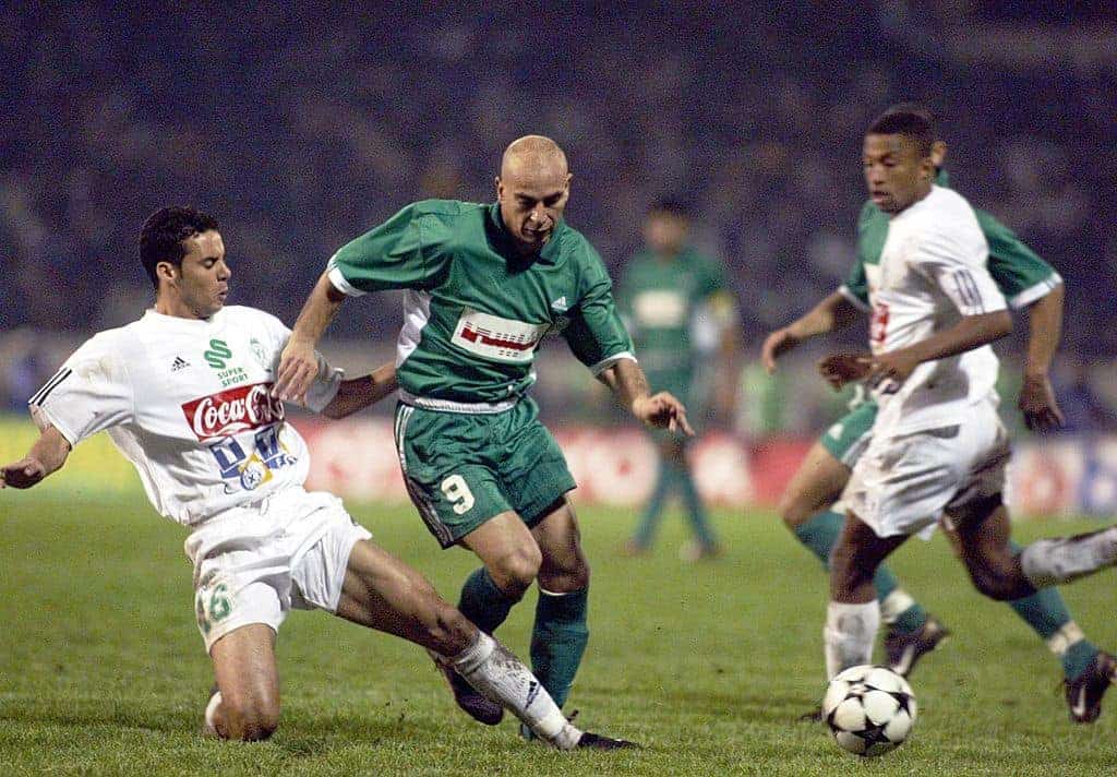 حسام حسن في نهائي دوري أبطال أفريقيا 2002 بين الزمالك المصري والرجاء البيضاوي (صور: Getty)