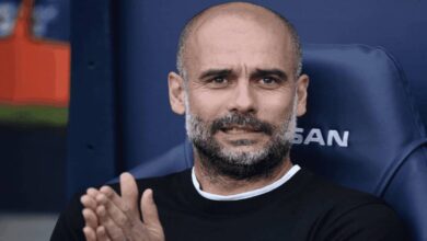 جوارديولا يعترف: قررنا الوقوف في ممر شرفي لليفربول