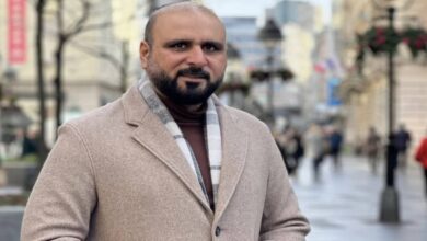 بروفايل..من هو خليل البلوشي؟ المعلق الشجاع الذي نصر سيدنا محمد في دوري ابطال اوروبا