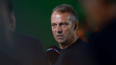 فليك قبل مباراة برشلونة أمام بريست: علينا التركيز والهدوء لتحقيق الفوز